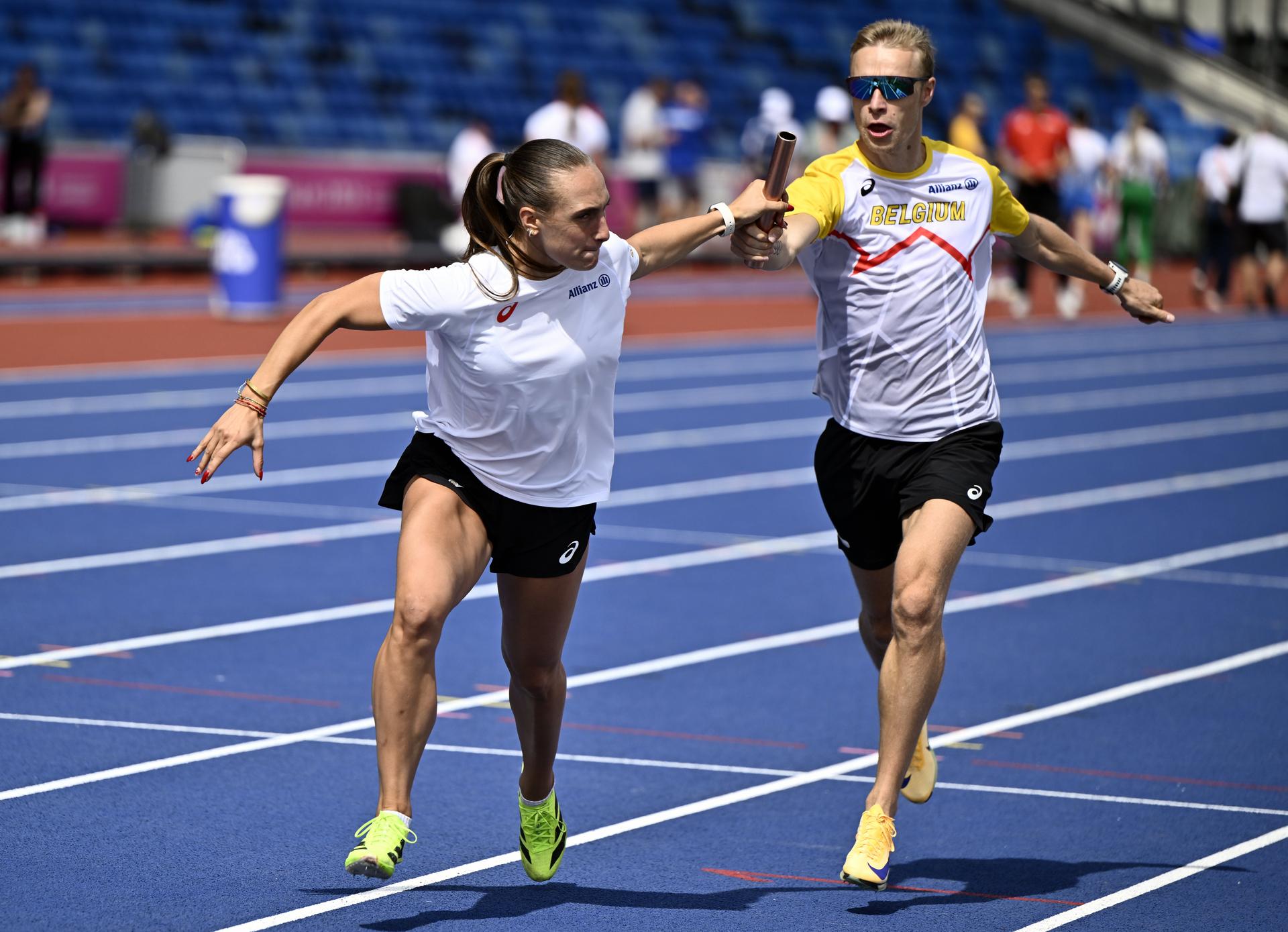 Belgian Kylie Lambert and Belgian Florent Mabille pictured in action during a training session in preparation of the European Athletics Championships (August 10�18), in Birmingham, United Kingdom, on Sunday 09 August 2026. BELGA PHOTO ERIC LALMAND