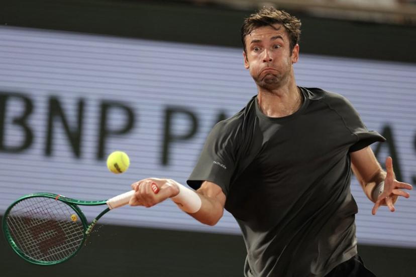 France's Quentin Halys plays a forehand return to Germany's Alexander Zverev during their men's singles match on day 6 of the French Open tennis tournament on Court Philippe-Chatrier at the Roland-Garros Complex in Paris on May 29, 2026.  Thomas SAMSON / AFP