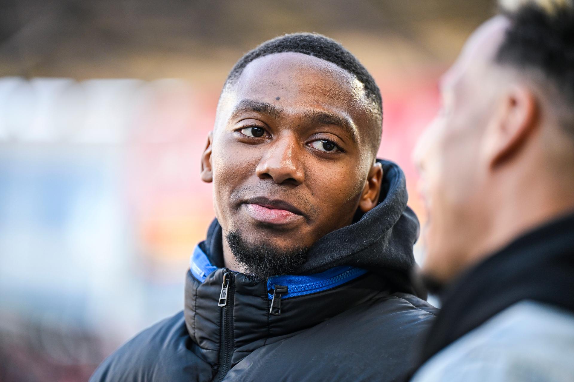 Former Antwerp FC player Michel-Ange Balikwisha pictured at the start of a soccer match between Royal Antwerp FC and Standard Liege, Sunday 15 March 2026 in Antwerp, on day 29 of the 2025-2026 'Jupiler Pro League' first division of the Belgian championship. BELGA PHOTO TOM GOYVAERTS