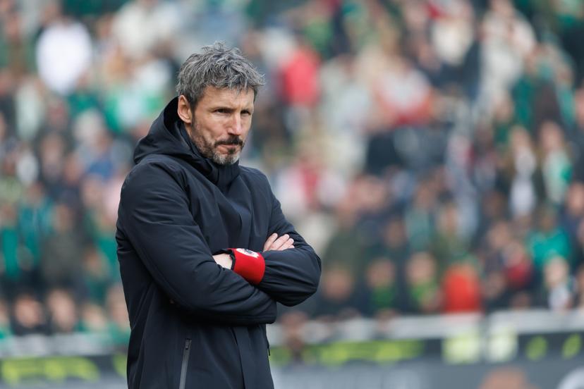 Antwerp's head coach Mark van Bommel pictured during a soccer match between Cercle Brugge KSV and Royal Antwerp FC, Sunday 21 April 2024 in Brugge, on day 4 (out of 10) of the Champions' Play-offs of the 2023-2024 'Jupiler Pro League' first division of the Belgian championship. BELGA PHOTO KURT DESPLENTER