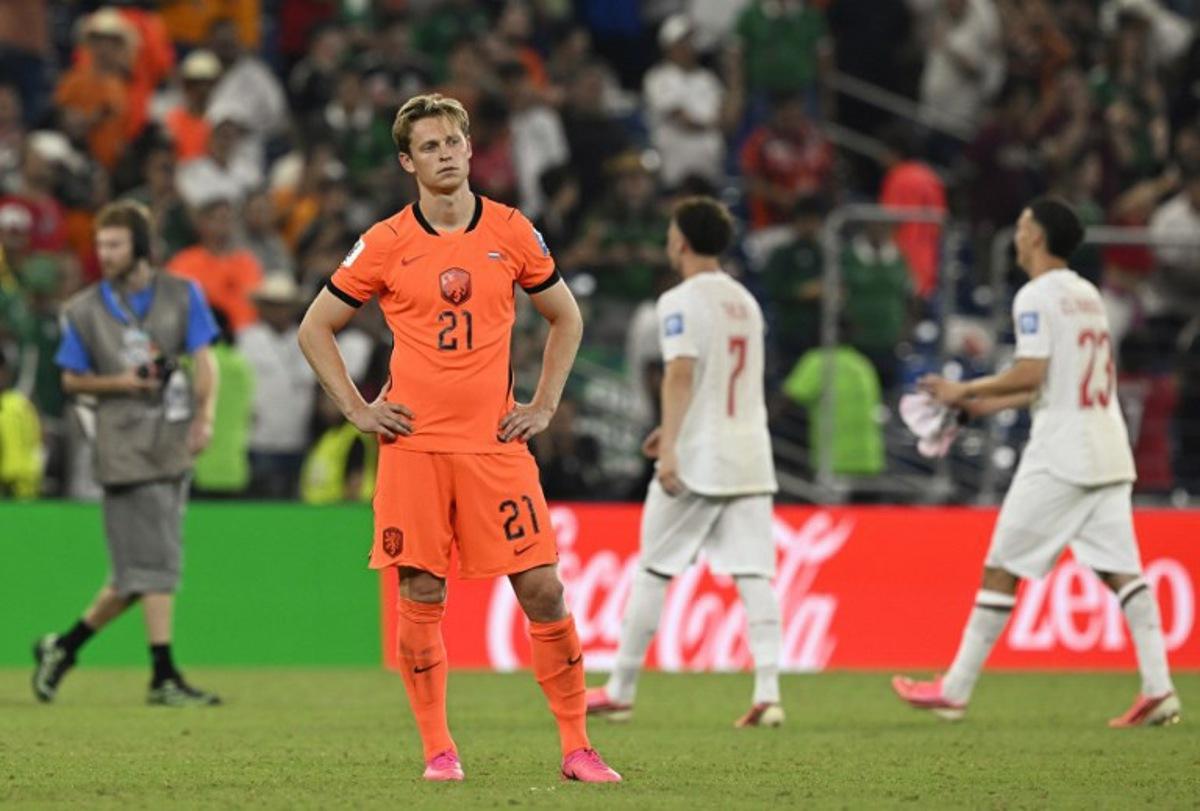 Netherlands' midfielder #21 Frenkie de Jong reacts after losing the penalty shootout of the 2026 World Cup round of 32 football match between the Netherlands and Morocco at the Monterrey Stadium in Guadalupe on June 29, 2026.   Alfredo ESTRELLA / AFP