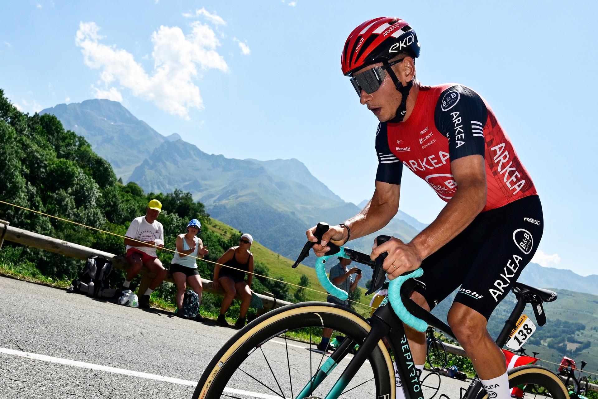 French Clement Venturini of Arkea-B&B Hotels pictured in action during stage 13 of the 2025 Tour de France cycling race, an 11km individual time trial from Loudenvielle to Peyragudes, on Friday 18 July 2025 in France. The 112th edition of the Tour de France starts on Saturday 5 July in Lille, France, and will finish in Paris, France on the 27th of July.   BELGA PHOTO DIRK WAEM