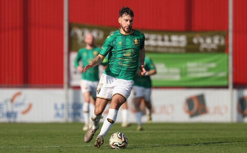 Francs Borains' Massimo Bruno fights for the ball during a soccer game between RFC Seraing and Royal Francs Borains, Sunday 08 March 2026 in Seraing, on day 28 (out of 34) of the 2025-2026 'Challenger Pro League' 1B second division of the Belgian championship. BELGA PHOTO VIRGINIE LEFOUR