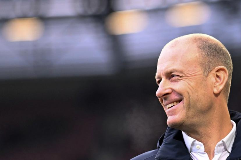 Augsburg's Danish head coach Jess Thorup reacts prior the German first division Bundesliga football match between FC Augsburg and Bayer 04 Leverkusen in Augsburg on December 14, 2024.  Kirill KUDRYAVTSEV / AFP