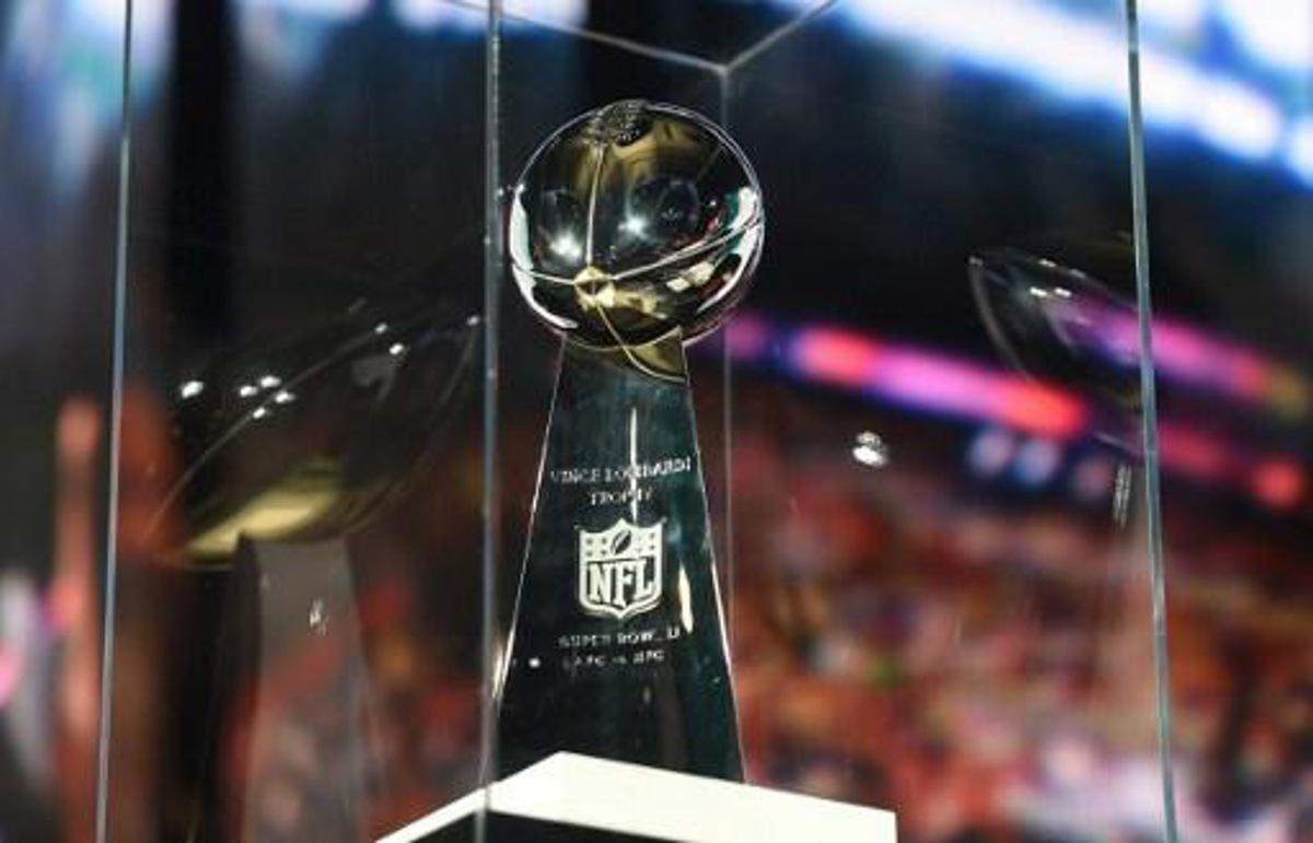 The Vince Lombardi Trophy is viewed at the NFL Experience at the George R. Brown Convention Center February 3, 2017 in Houston, Texas two days before the New England Patriots play the Atlanta Falcons in Super Bowl 51. 
TIMOTHY A. CLARY / AFP