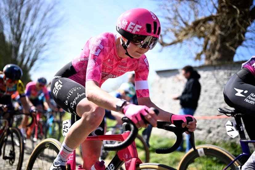 Luxembourgish Nina Berton of EF Education-Oatly pictured in action during the women's race of the 'Ronde van Vlaanderen/ Tour des Flandres/ Tour of Flanders' one day cycling race, 168,8k with start and finish in Oudenaarde, Sunday 06 April 2025. BELGA PHOTO JASPER JACOBS