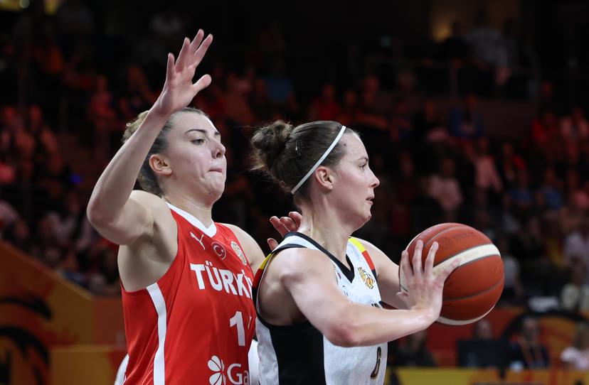 Turkey's Elif Bayram and Belgium's Antonia Delaere fight for the ball during a game between Belgian national basketball team Belgian Cats and Turkey,  game 1 of the group phase at the FIBA Women's Basketball World Cup, on Friday 4 September 2026, in Berlin, Germany. The FIBA Women's Basketball World Cup takes place in Berlin from 4 to 23 September 2026. BELGA PHOTO VIRGINIE LEFOUR