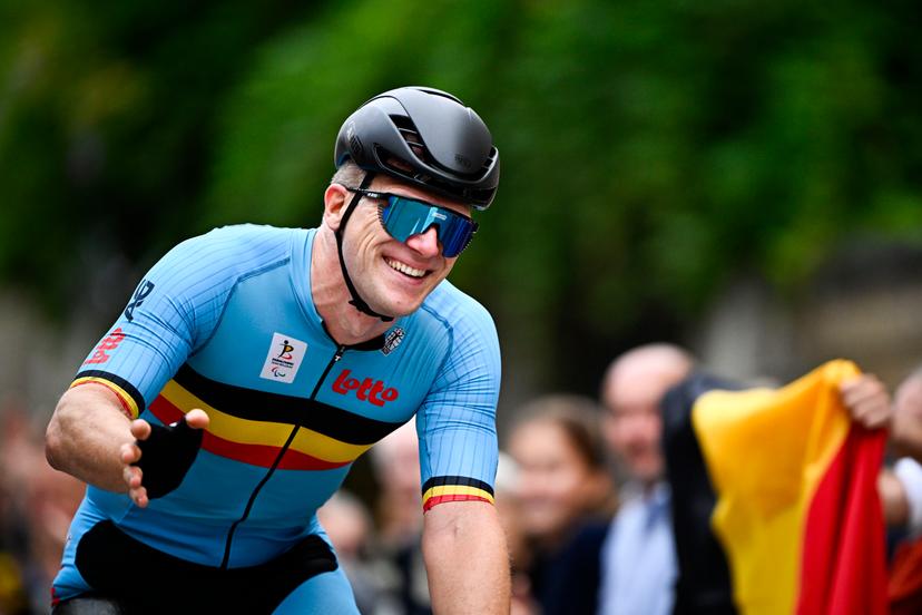Belgium Ewoud Vromant (MC2) celebrates as he crosses the finish line at the UCI Para-cycling Road World Championships, Sunday 31 August 2025, in Ronse. The UCI Para-Cycling Road World Championships take place from 28 to 31 Augustus in Ronse. BELGA PHOTO JASPER JACOBS