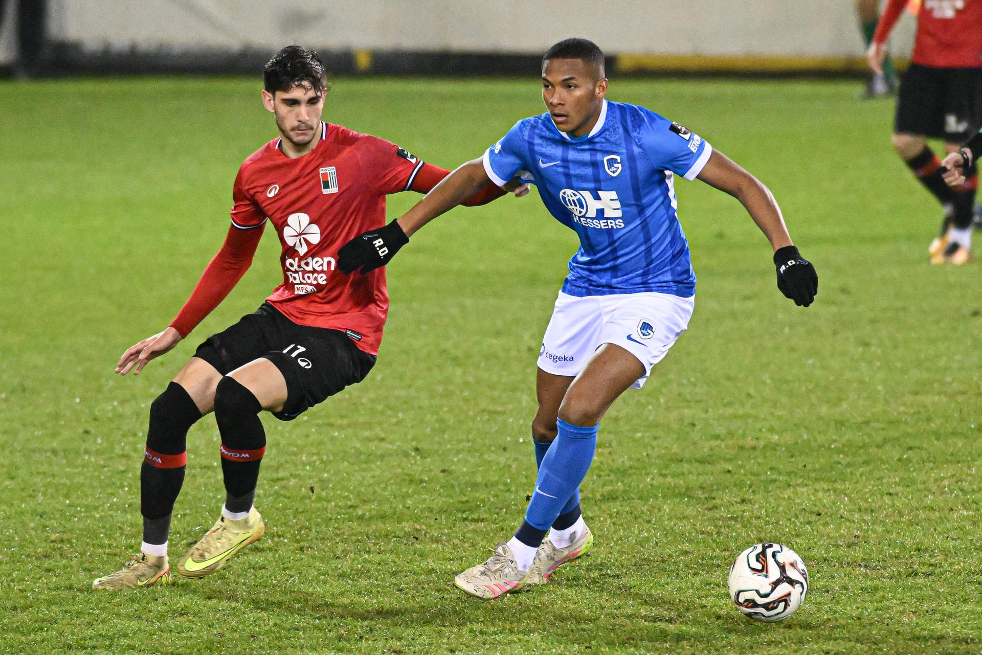 Rwdm's Valentin Adamo and Jong Genk's Adrian Palacios pictured in action during a soccer game between Jong Genk and RWDM, Tuesday 27 January 2026 in Geel, on day 22 (out of 30) of the 2025-2026 'Challenger Pro League' 1B second division of the Belgian championship. BELGA PHOTO JILL DELSAUX