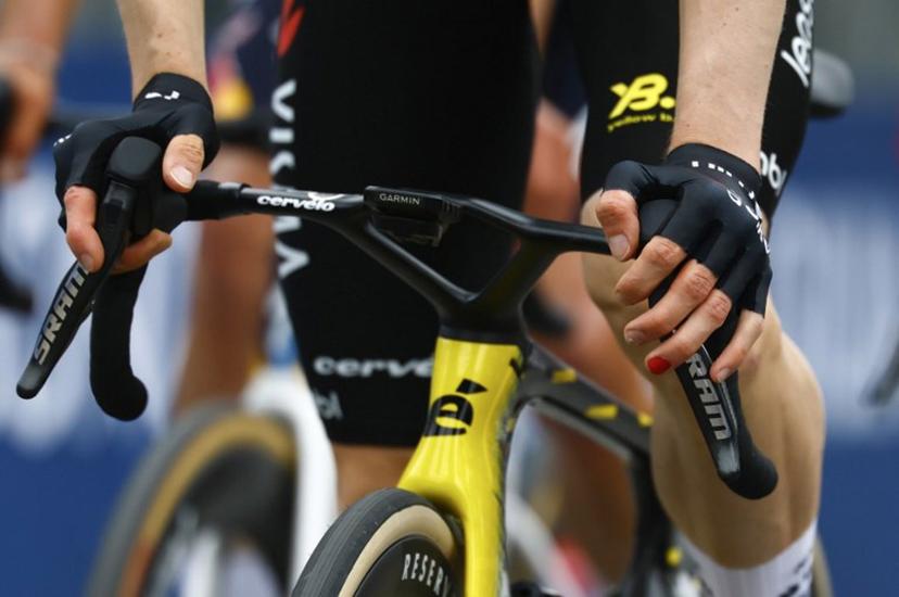 The picture shows the painted nail of Team Visma Lease a Bike Danish rider Jonas Vingegaard as he crosses the finish of the 1st stage of the Giro d'Italia 2026 - Tour of Italy cycling race between Nessebar and Burgas, Bulgaria, on May 8, 2026.  Luca Bettini / AFP
