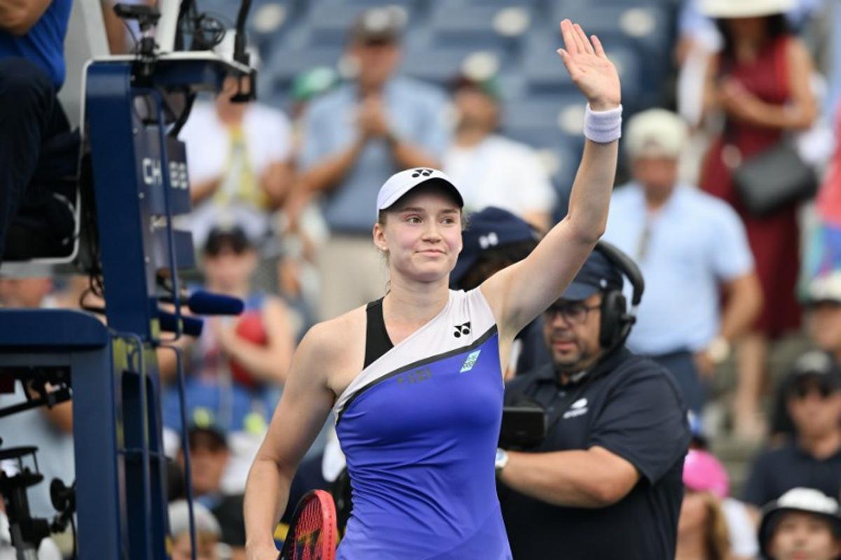 Kazakhstan's Elena Rybakina waves to the crowd after defeating USA's Thea Frodin during their women's singles first round tennis match on day three of the US Open tennis tournament at the USTA Billie Jean King National Tennis Center in New York City on September 1, 2026.  ANGELA WEISS / AFP