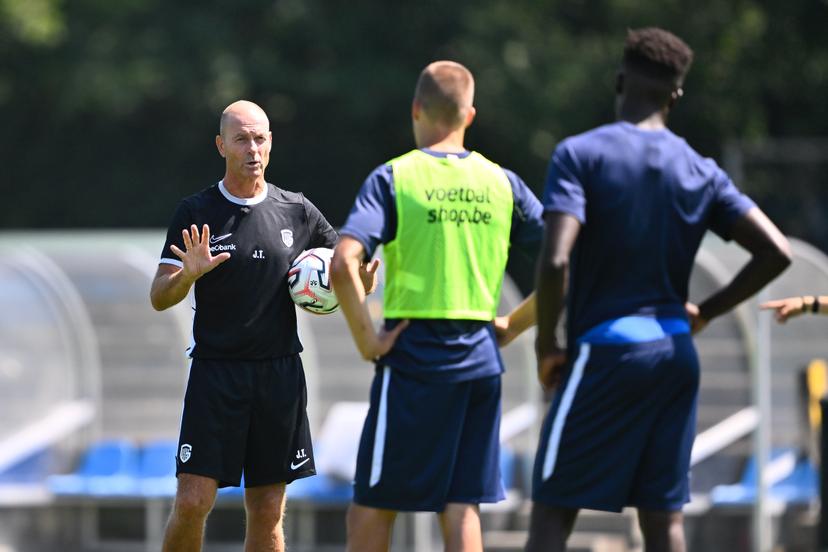 Genk's head coach Jess Thorup pictured during a training session of Belgian first division soccer team KRC Genk, on Wednesday 15 July 2026 in Genk, in preparation of the upcoming 2026-2027 Belgian first division soccer season. BELGA PHOTO JOHAN EYCKENS