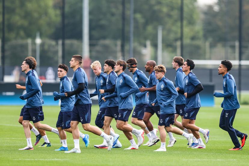 Club's players pictured during a training session of Belgian soccer team Club Brugge KV, Tuesday 20 October 2026 in Knokke-Heist. Club is preparing for the third game in the UEFA Champions League league phase against French team Racing Club de Lens tomorrow. BELGA PHOTO BRUNO FAHY