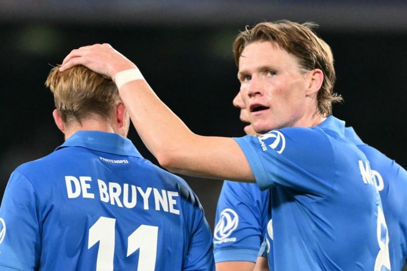 Napoli's Scottish midfielder #08 Scott McTominay celebrates scoring his team's second goal during the UEFA Champions League - first round day 3 football match between Napoli and Bodo Glimt at the Diego Armando Maradona stadium in Naples on October 20, 2026.  Alberto PIZZOLI / AFP