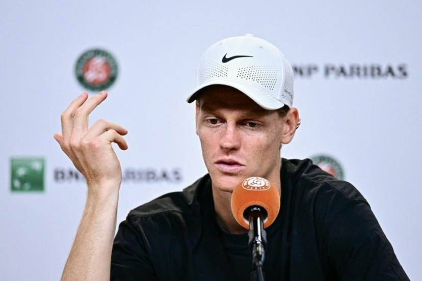 Italy's Jannik Sinner gives a press conference after being defeated by Argentina's Juan Manuel Cerundolo in their men's singles match on day 5 of the French Open tennis tournament on Court Philippe-Chatrier at the Roland-Garros Complex in Paris on May 28, 2026.  JULIEN DE ROSA / AFP