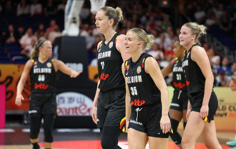 Belgium's Julie Vanloo; Belgium's Nastja Claessens and Belgium's Emma Meesseman celebrate during a game between Belgian national basketball team Belgian Cats and Puerto Rico,  game 2 of the group phase at the FIBA Women's Basketball World Cup, on Sunday 6 September 2026, in Berlin, Germany. The FIBA Women's Basketball World Cup takes place in Berlin from 4 to 23 September 2026. BELGA PHOTO VIRGINIE LEFOUR