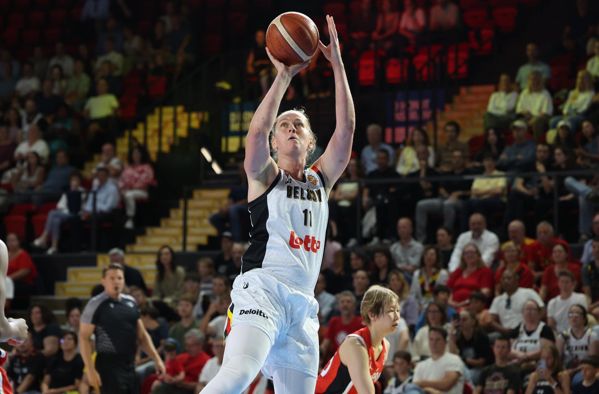 Belgium's Emma Meesseman fights for the ball during a friendly basketball international game between Belgian Cats and Japan, in Oostende, on Friday 28 August 2026. BELGA PHOTO VIRGINIE LEFOUR