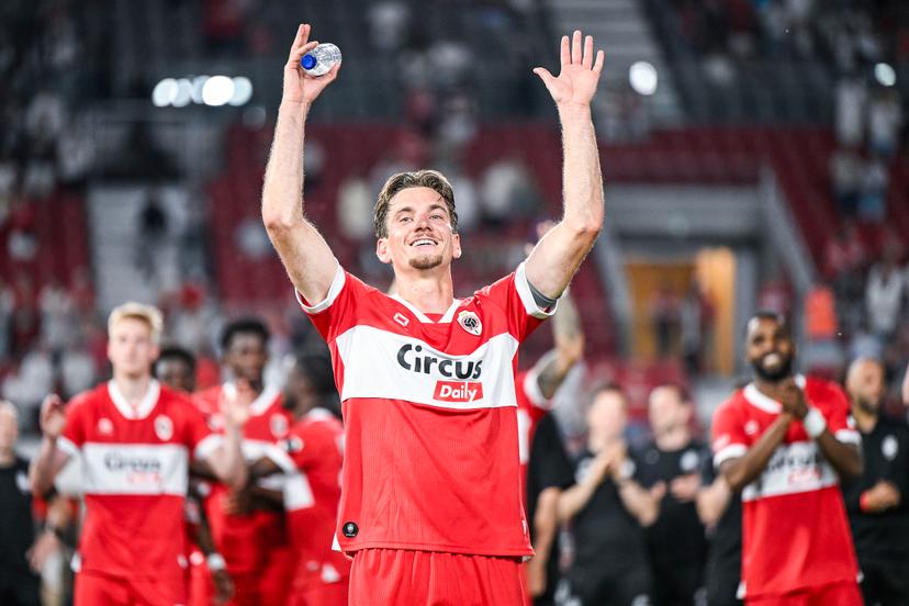 Antwerp's Dennis Praet celebrates after winning a soccer match between Royal Antwerp FC and KVC Westerlo, Saturday 23 May 2026 in Antwerp, on the last day of the Europe Play-offs (PO2) of the 2025-2026 'Jupiler Pro League' first division of the Belgian championship. BELGA PHOTO TOM GOYVAERTS