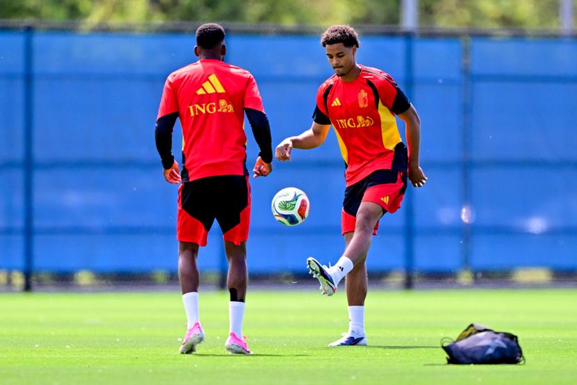 Belgium's Koni De Winter and Belgium's Dodi Lukebakio pictured during a training session of Belgian national soccer team Red Devils in their base camp, home of the Seattle Sounders, Renton, Seattle, USA, on Wednesday 10 June 2026. The Red Devils prepare for the 2026 FIFA World Cup. BELGA PHOTO DIRK WAEM