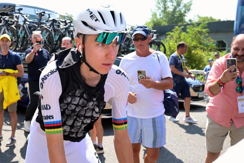 Slovenian Tadej Pogacar of UAE Team Emirates XRG pictured at the start of stage 6 of the 2026 Tour de France cycling race, a stage of 186 km from Pau to Gavarnie-Gedre, on Thursday 09 July 2026. The 113th edition of the Tour de France starts on Saturday 4 July in Barcelona, Spain, and will finish in Paris, France on the 26th of July. BELGA PHOTO DAVID PINTENS