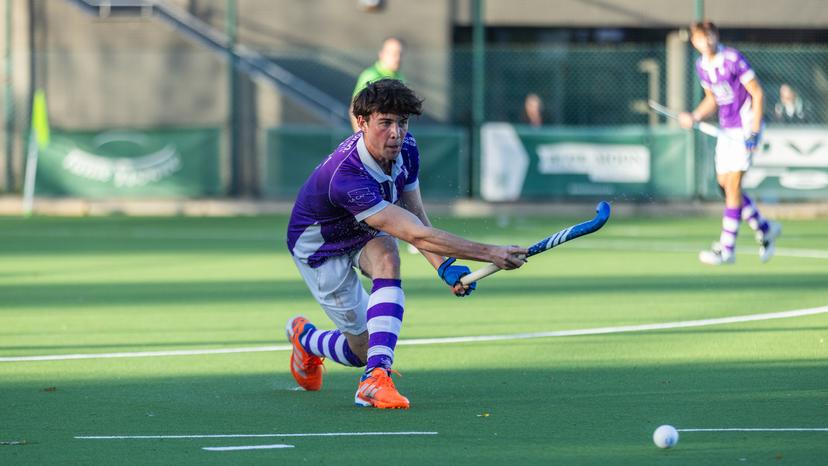 Beerschot's Guerlain Hawaux a hockey game between Beerschot and Gantoise, Sunday 09 November 2025 in Boussu, on day 10 of the Belgian first division hockey championship. BELGA PHOTO PAULINE SCHUMACKER