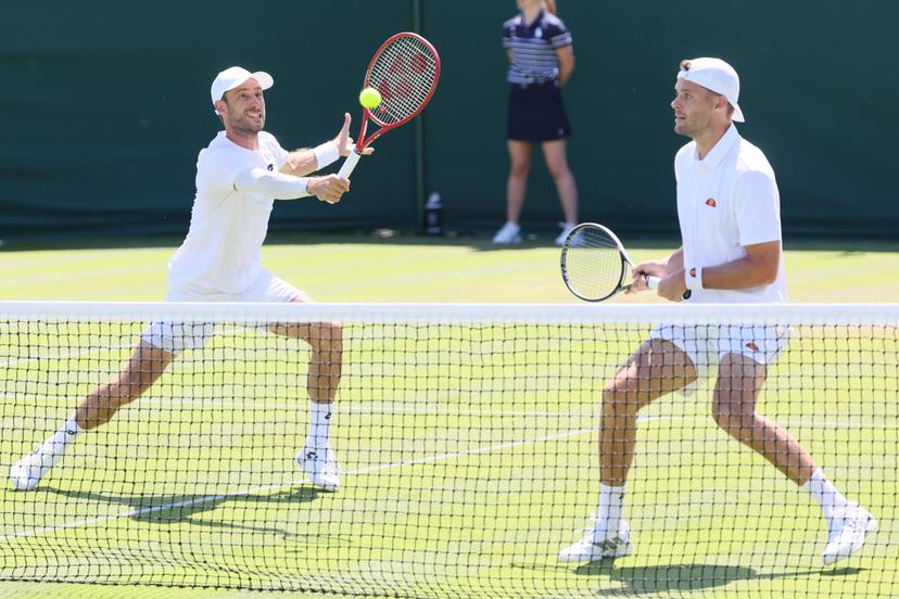 Belgian Sander Gille and Dutch Sem Verbeek pictured at a first round game between Indian-Brazilian pair Balaji-Demoliner and Belgian-Dutch pair Gille-Verbeek in the Men's doubles at the Wimbledon grand slam tennis tournament in London, Britain, Thursday 02 July 2026.  BELGA PHOTO BENOIT DOPPAGNE