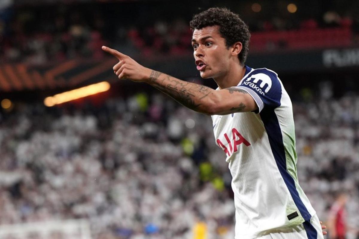 Tottenham Hotspur's Welsh forward #22 Brennan Johnson reacts during the UEFA Europa League final football match between Tottenham Hotspur and Manchester United at San Mames stadium in Bilbao on May 21, 2025. Cesar Manso / AFP