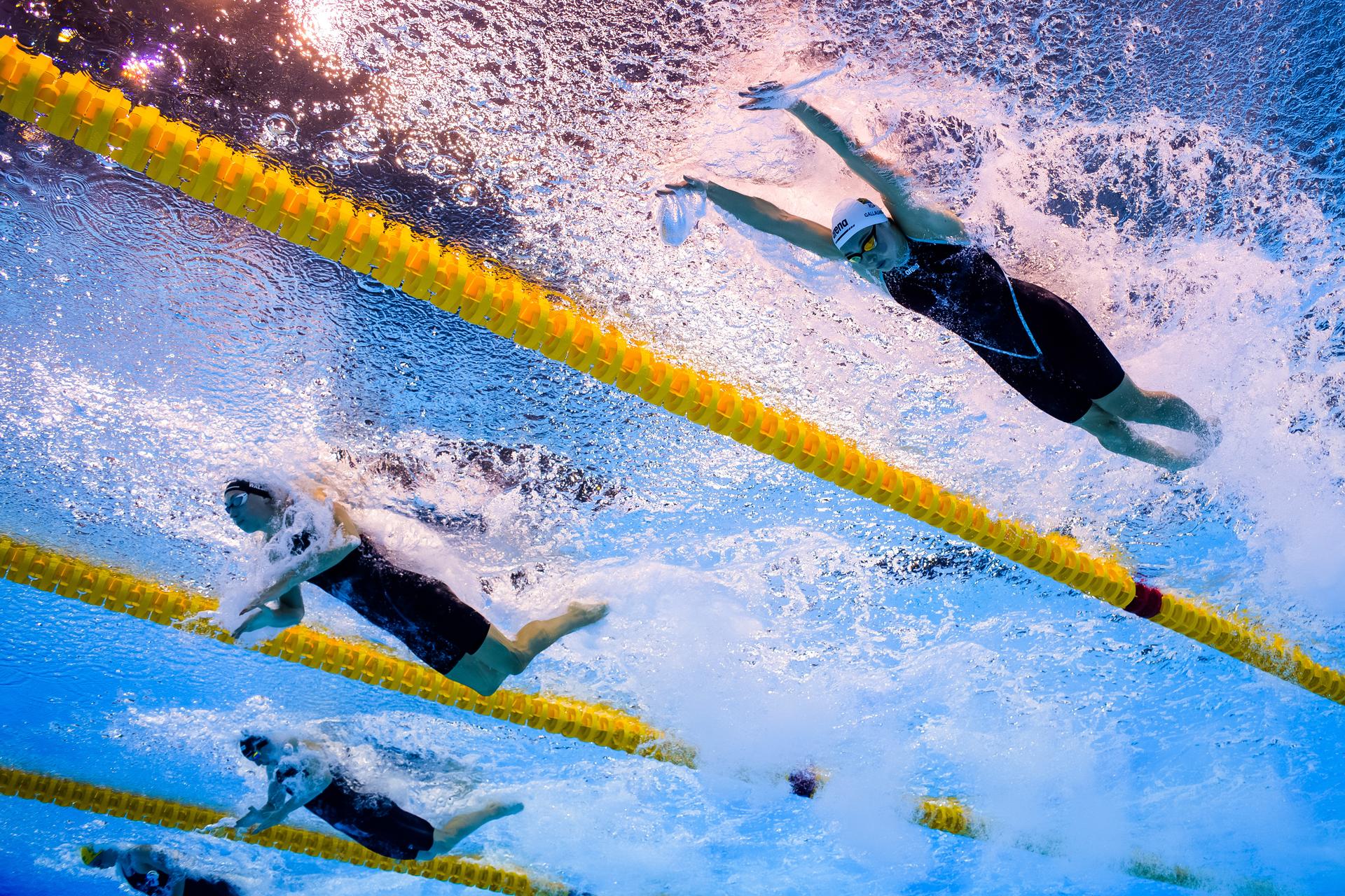 ATTENTION EDITORS - BENELUX ONLY - 250802 Roos Vanotterdijk of Belgium, Gretchen Walsh of USA and Erin Gallagher of South Africa compete in women's 50 meters butterfly swimming final during day 23 of the World Aquatics Championships on August 2, 2025 in Singapore. Photo: Joel Marklund / BILDBYRÅN / kod JM / JM0715 bbeng simning swimming svømming sim-vm vm sim-vm 2025 world aquatics championships 2025 dam