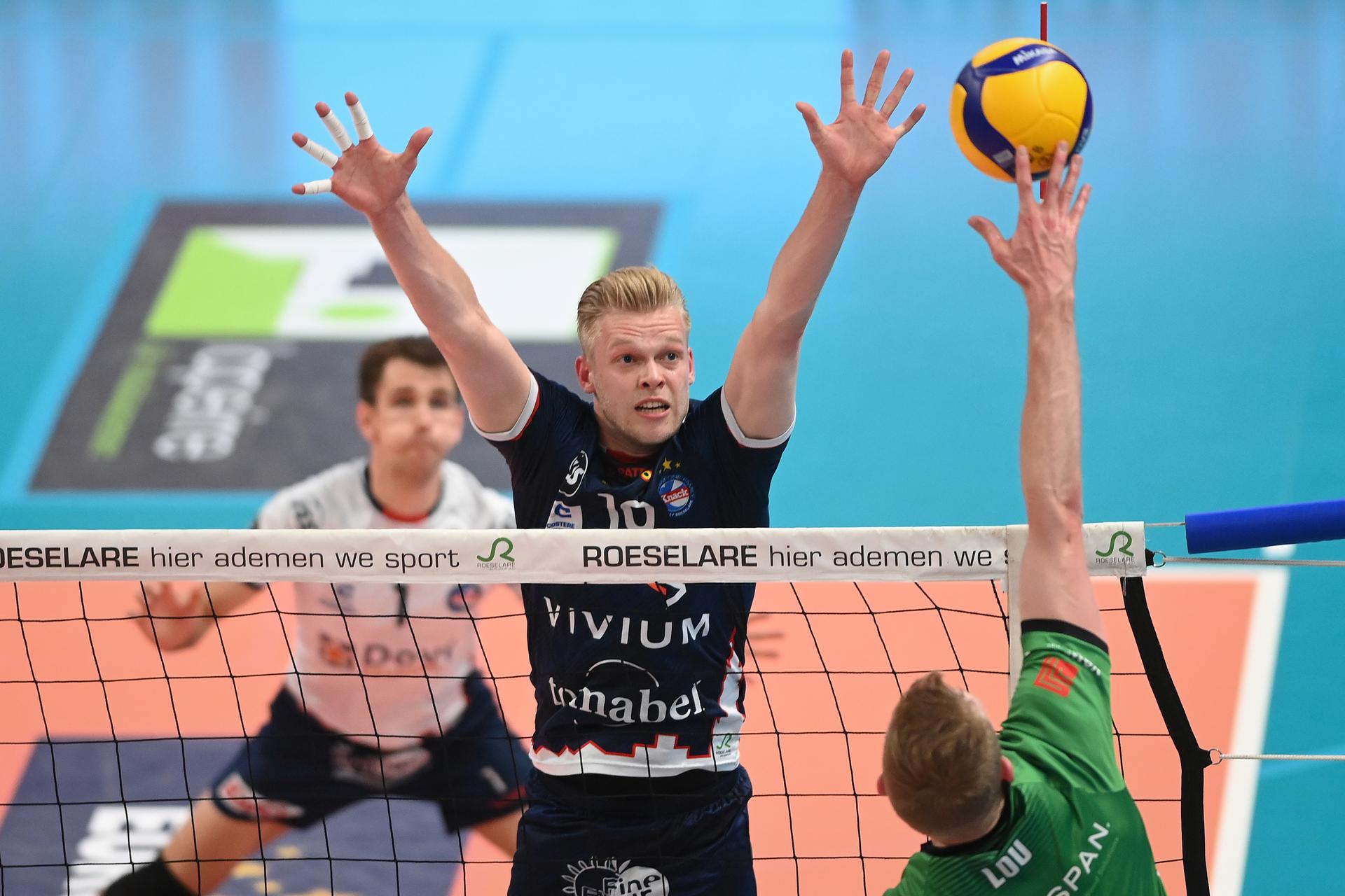 Roeselare's Mathijs Desmet pictured in action during a volleyball match between Knack Roeselare and Decospan Menen, the third match of the best-of-five finals in the Play Offs of the Belgian volleyball competition, Saturday 07 May 2022 in Roeselare. BELGA PHOTO DAVID STOCKMAN
