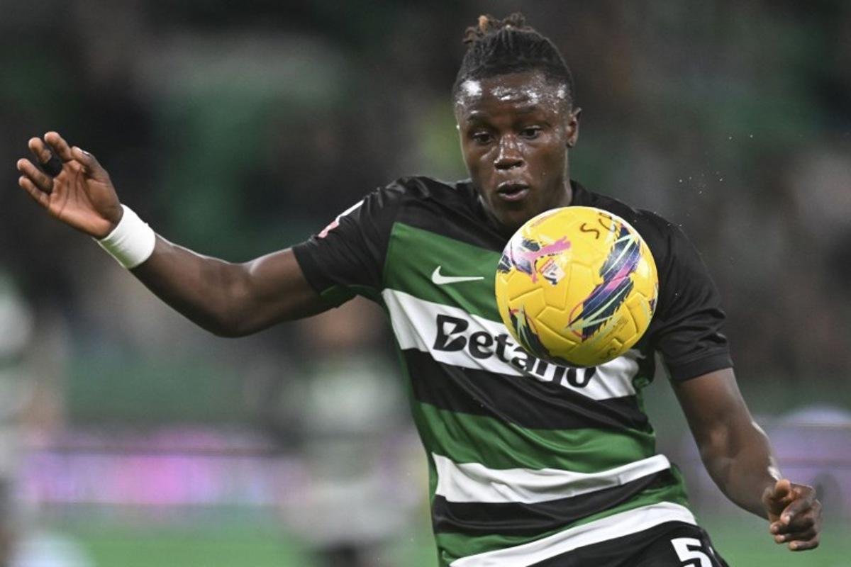Sporting's Portuguese forward #57 Geovany Quenda eyes the ball during the Portuguese League football match between Sporting CP and GD Estoril Praia at Alvalade stadium in Lisbon on March 3, 2025. PATRICIA DE MELO MOREIRA / AFP