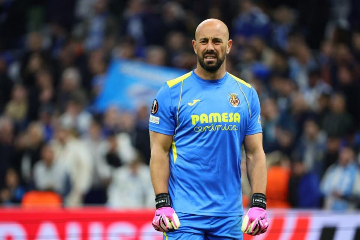 Villarreal's Spanish goalkeeper #01 Pepe Reina reacts during the UEFA Europa League round of 16 first-leg football match between Olympique de Marseille and Villareal CF at the Velodrome Stadium in Marseille, souteastern France, on March 7, 2024. CLEMENT MAHOUDEAU / AFP