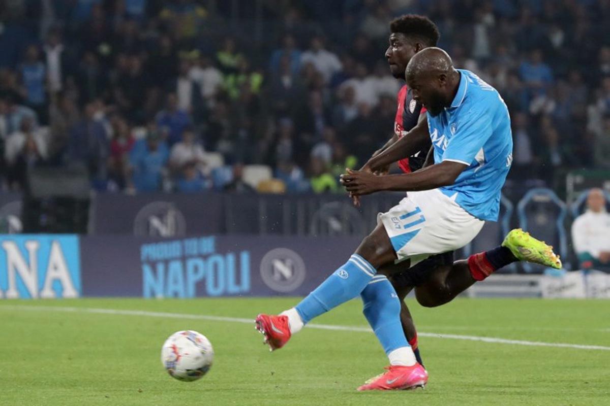Napoli's Belgian forward #11 Romelu Lukaku scores his team's second goal during the Italian Serie A football match between Napoli and Cagliari at the Diego Armando Maradona stadium in Naples on May 23, 2025. Carlo Hermann / AFP