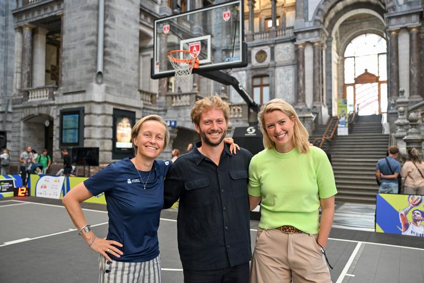 Flemish Minister for Mobility and Public Works Annick De Ridder, Antwerp alderman Stijn De Rooster, acting Antwerp mayor Els Van Doesburg pose for the photographer at the latest press conference regarding the 3x3 European Basketball Championship in Antwerp (Sept. 11-13), on Wednesday 26 August 2026 in Antwerp. BELGA PHOTO JONAS ROOSENS