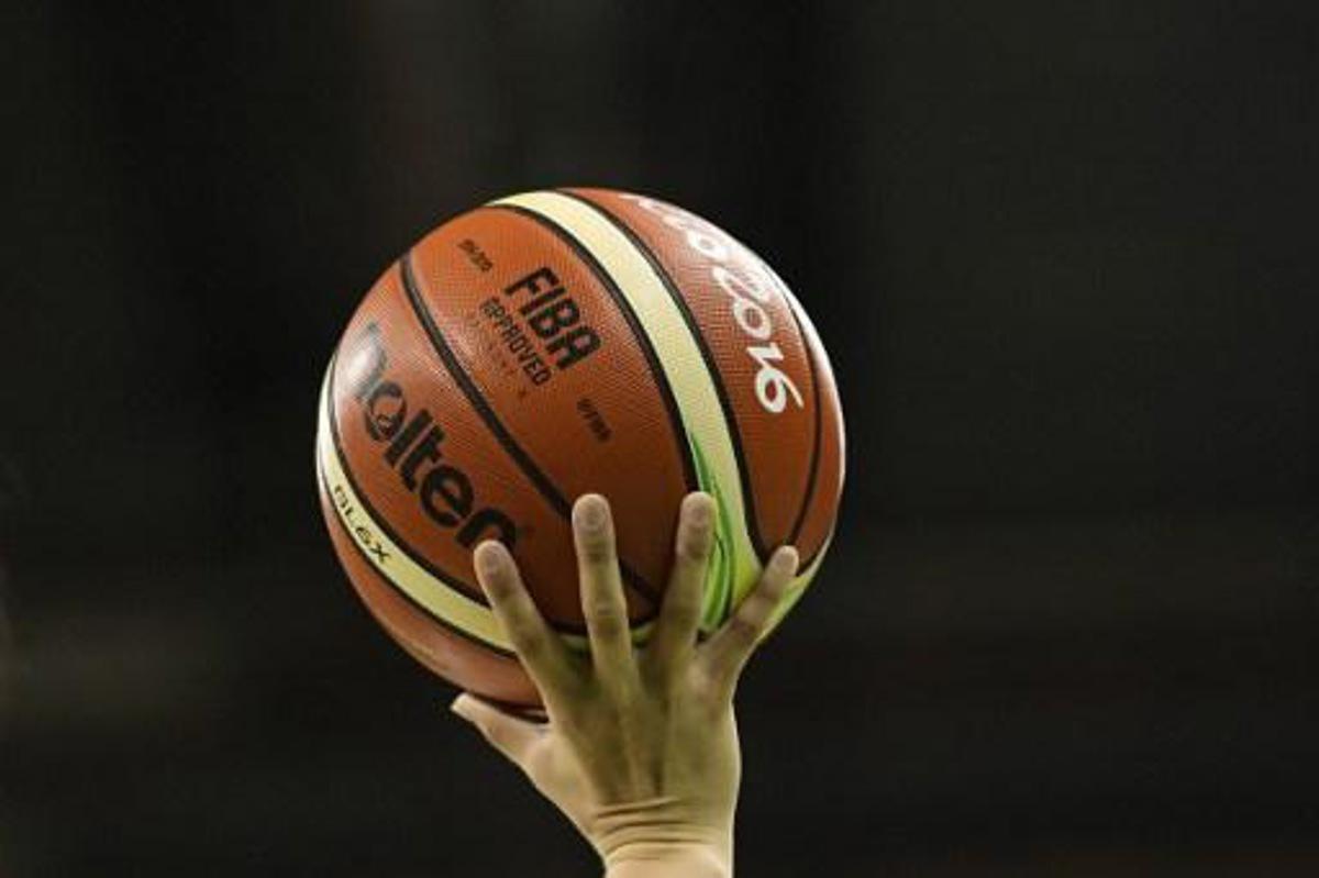 A basketball is pictured during a Women's round Group A basketball match between Australia and Turkey at the Youth Arena in Rio de Janeiro on August 7, 2016 during the Rio 2016 Olympic Games.
JAVIER SORIANO / AFP