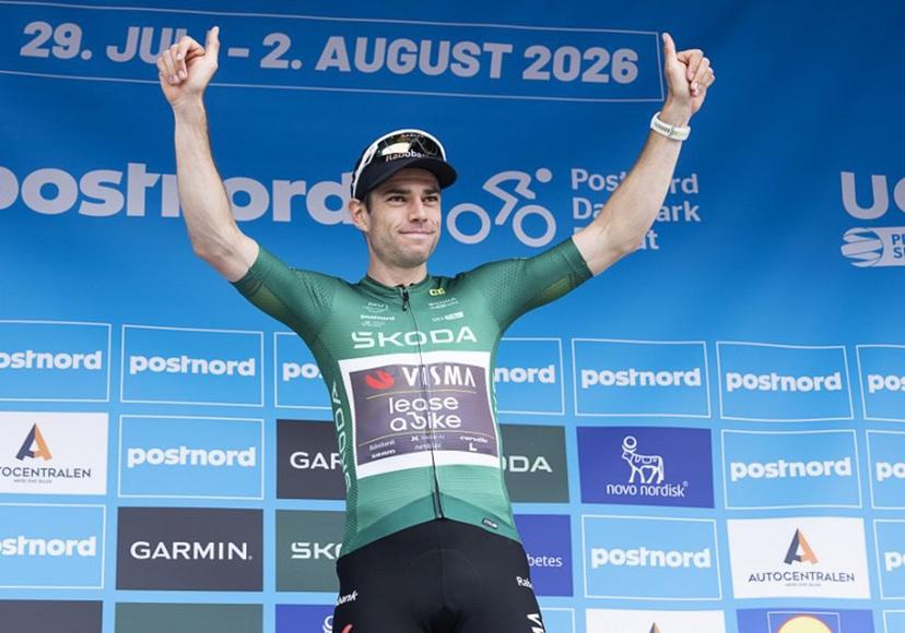 Overall winner UCI WorldTeam Visma-Lease a Bike's Belgian cyclist Wout Van Aert, celebrates on the podium after the 5th Stage of the PostNord Denmark Tour in Rodovre, Denmark on August 2, 2026. Claus Bech / Ritzau Scanpix / AFP