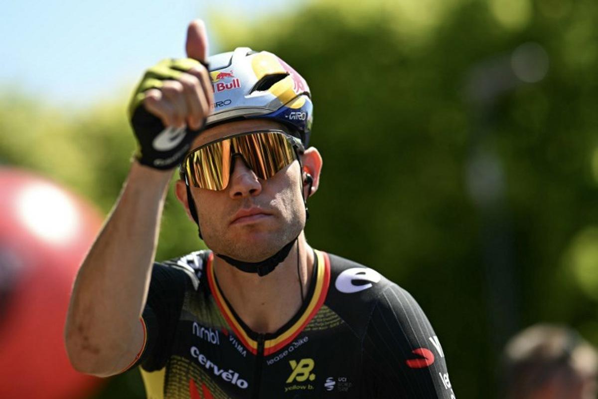 Team Visma - Lease a bike team's Belgian rider Wout van Aert awaits the start of the 6th stage of the 112th edition of the Tour de France cycling race, 201.5 km between Bayeux and Vire Normandie, Northwestern France on July 10, 2025. Loic VENANCE / AFP