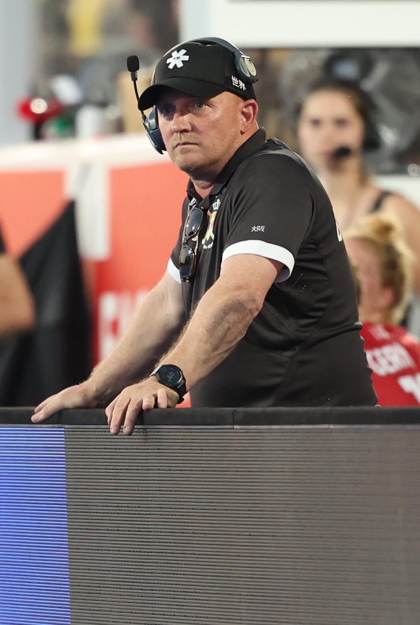 Belgium's head coach Adam Commens pictured during a hockey game between Belgian national team Red Panthers and Australia, Tuesday 23 June 2026 in Wavre, match 13/16 in the group stage of the women's FIH Pro League competition. BELGA PHOTO VIRGINIE LEFOUR