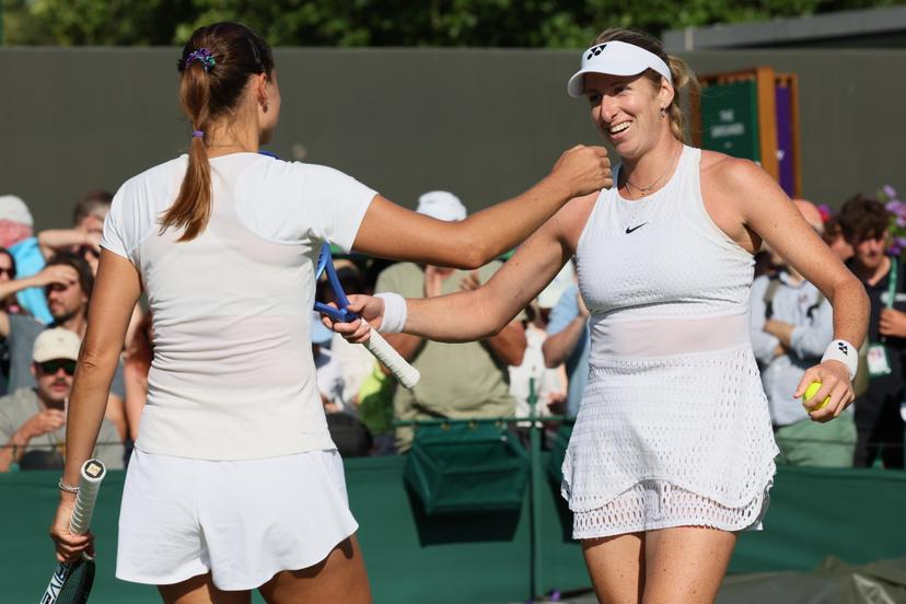 Alexandra Panova and Belgian Magali Kempen celebrate after winning a tennis match against US-Polish pair Jovic-Linette in the first round of the Women's doubles at the Wimbledon grand slam tennis tournament in London, Britain, Thursday 02 July 2026. BELGA PHOTO BENOIT DOPPAGNE
