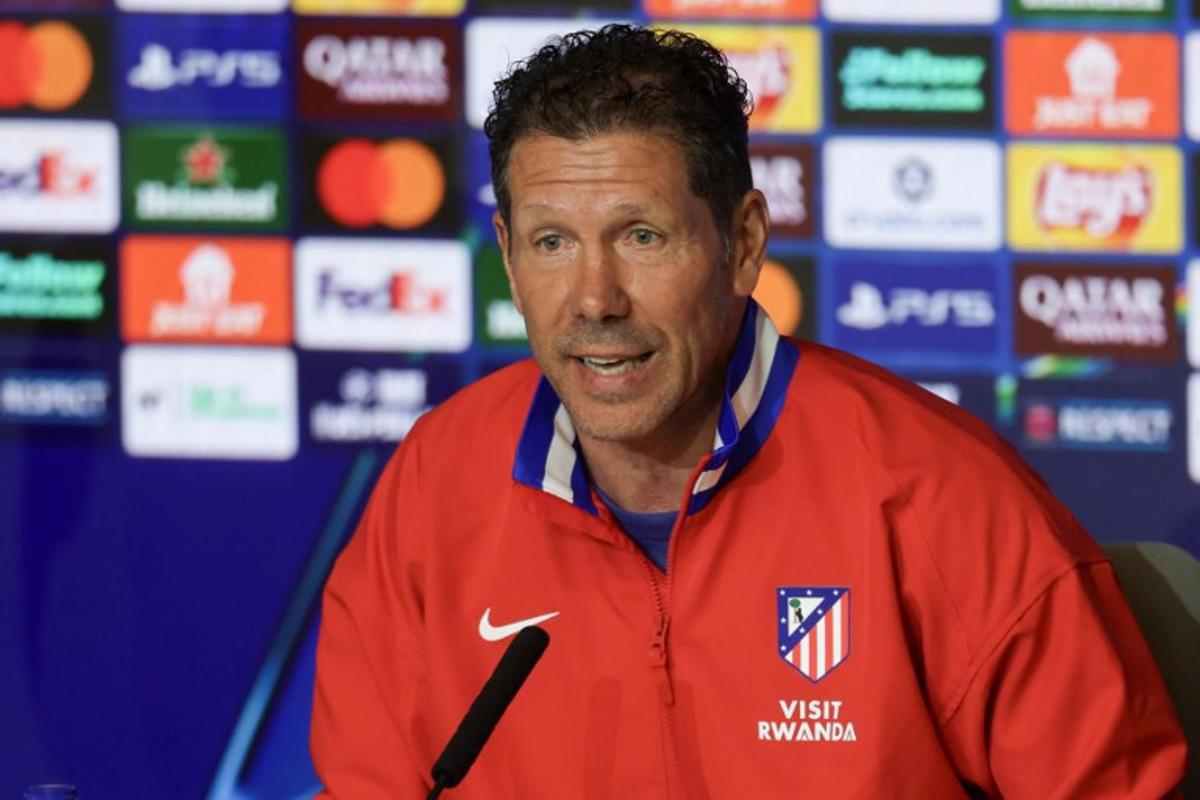 Atletico Madrid's Argentine coach Diego Simeone attends a press conference on the eve of their UEFA Champions League semi final first leg football match against Arsenal at the Metropolitano stadium in Madrid on April 28, 2026. Pierre-Philippe MARCOU / AFP