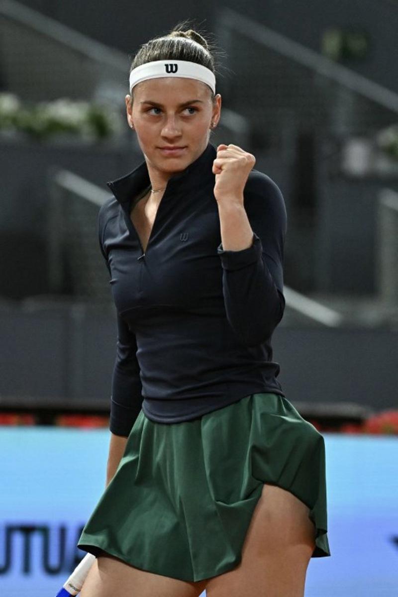 Ukraine's Marta Kostyuk reacts during her 2026 WTA Tour Madrid Open tennis tournament women's semi-final singles match against Austria's Anastasia Potapova at the Caja Magica in Madrid, on April 30, 2026. Javier SORIANO / AFP