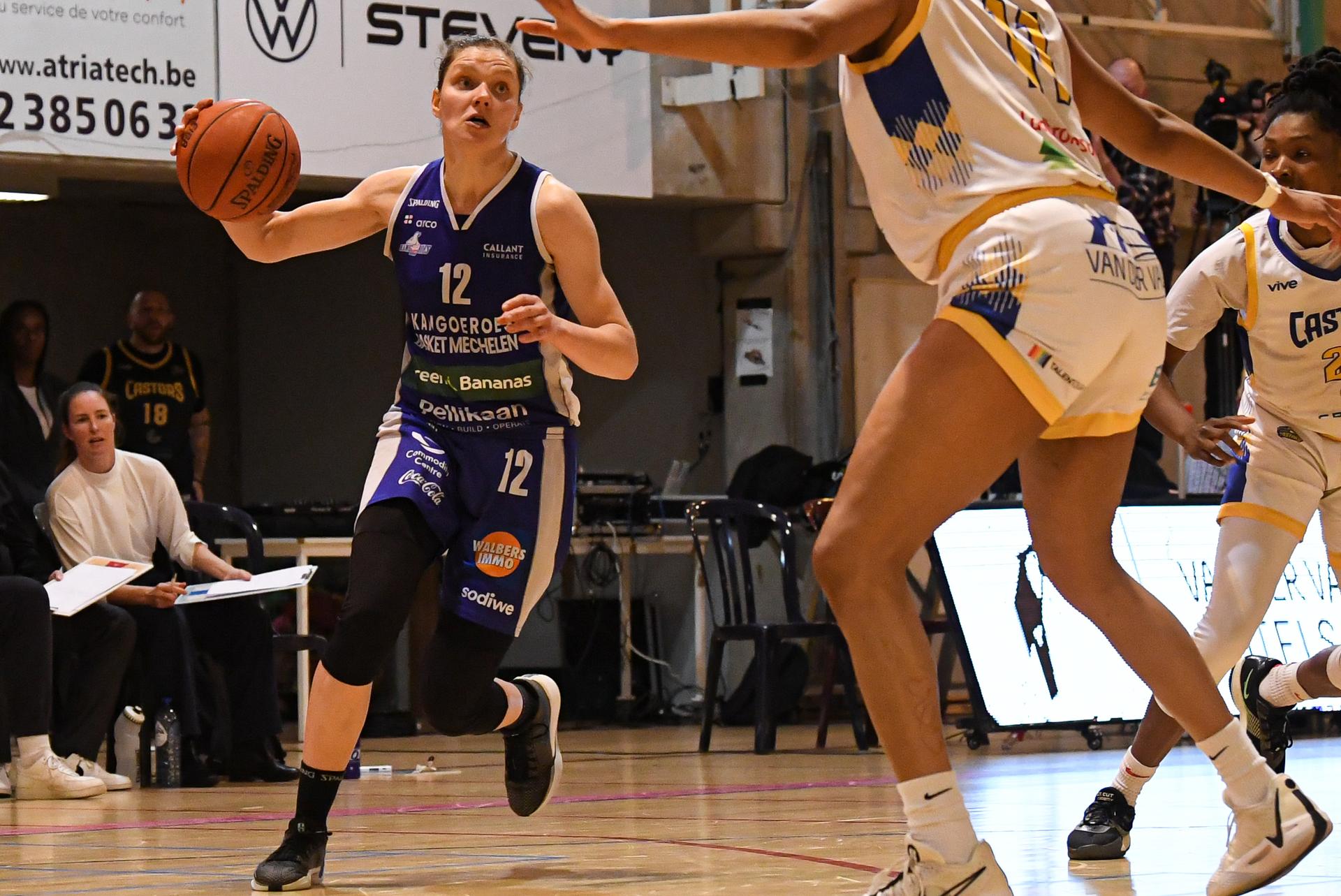 Mechelen's Heleen Nauwelaers pictured in action during a basketball match between Royal Castors Braine and Kangoeroes Mechelen, Tuesday 22 April 2025, in Braine-l'Alleud, a 3rd leg best-of-3 game in the play-offs finals of the Women's Top Division Belgian basketball competition. BELGA PHOTO JILL DELSAUX