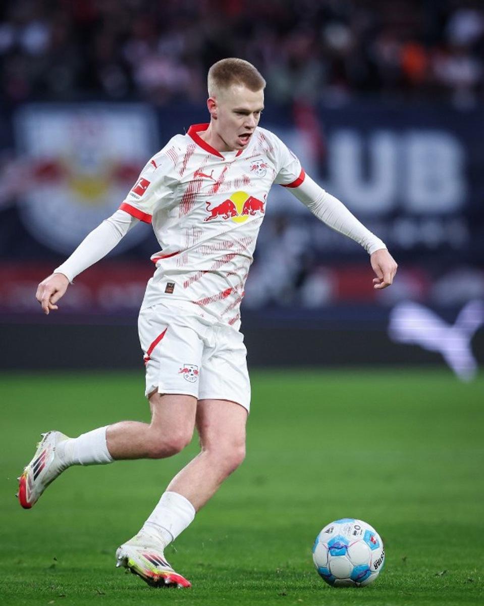 Leipzig's Belgian midfielder #18 Arthur Vermeeren plays the ball during the German first division Bundesliga football match between RB Leipzig and SV Werder Bremen in Leipzig, eastern Germany on January 12, 2025. Ronny Hartmann / AFP