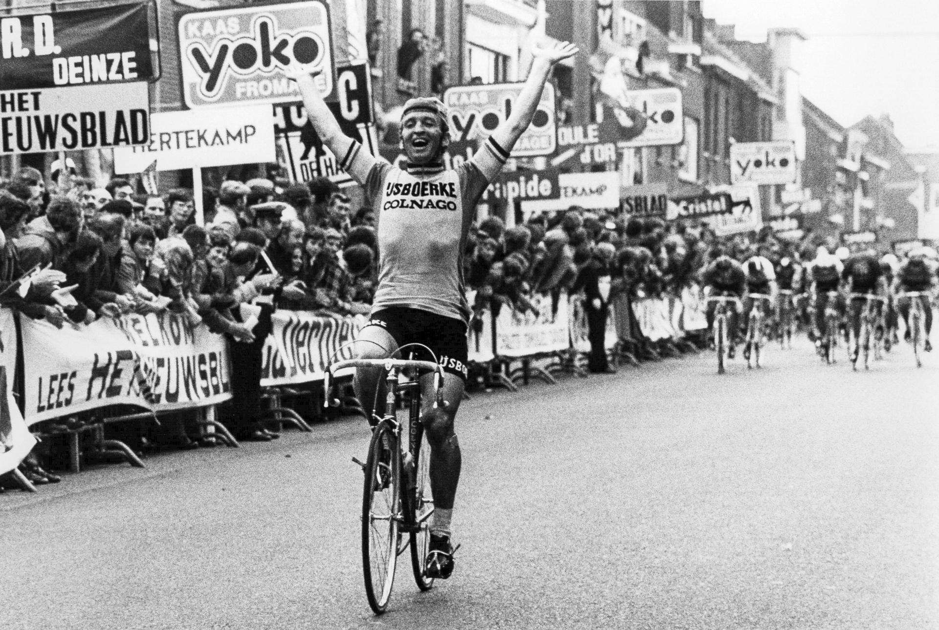 Belgian Walter Godefroot pictured cheering as he win the 3rd stage of the Tour of Belgium, in Mol, Monday 29 March 1976. Godefroot won the race and Maertens earned the blue jersey. BELGA PHOTO GOB/SL