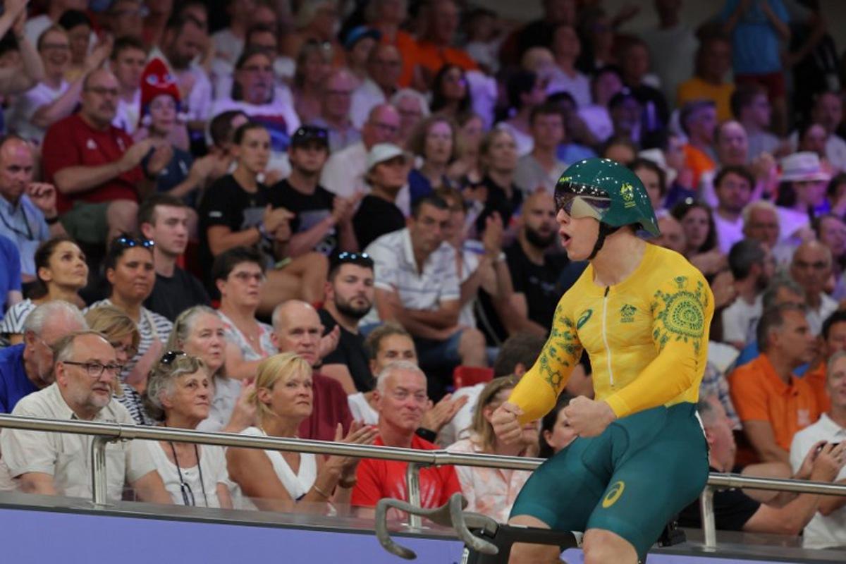 Australia's Matthew Richardson celebrates after winning the men's track cycling sprint quarter-final race 2 of the Paris 2024 Olympic Games at the Saint-Quentin-en-Yvelines National Velodrome in Montigny-le-Bretonneux, south-west of Paris, on August 8, 2024. Thomas SAMSON / AFP