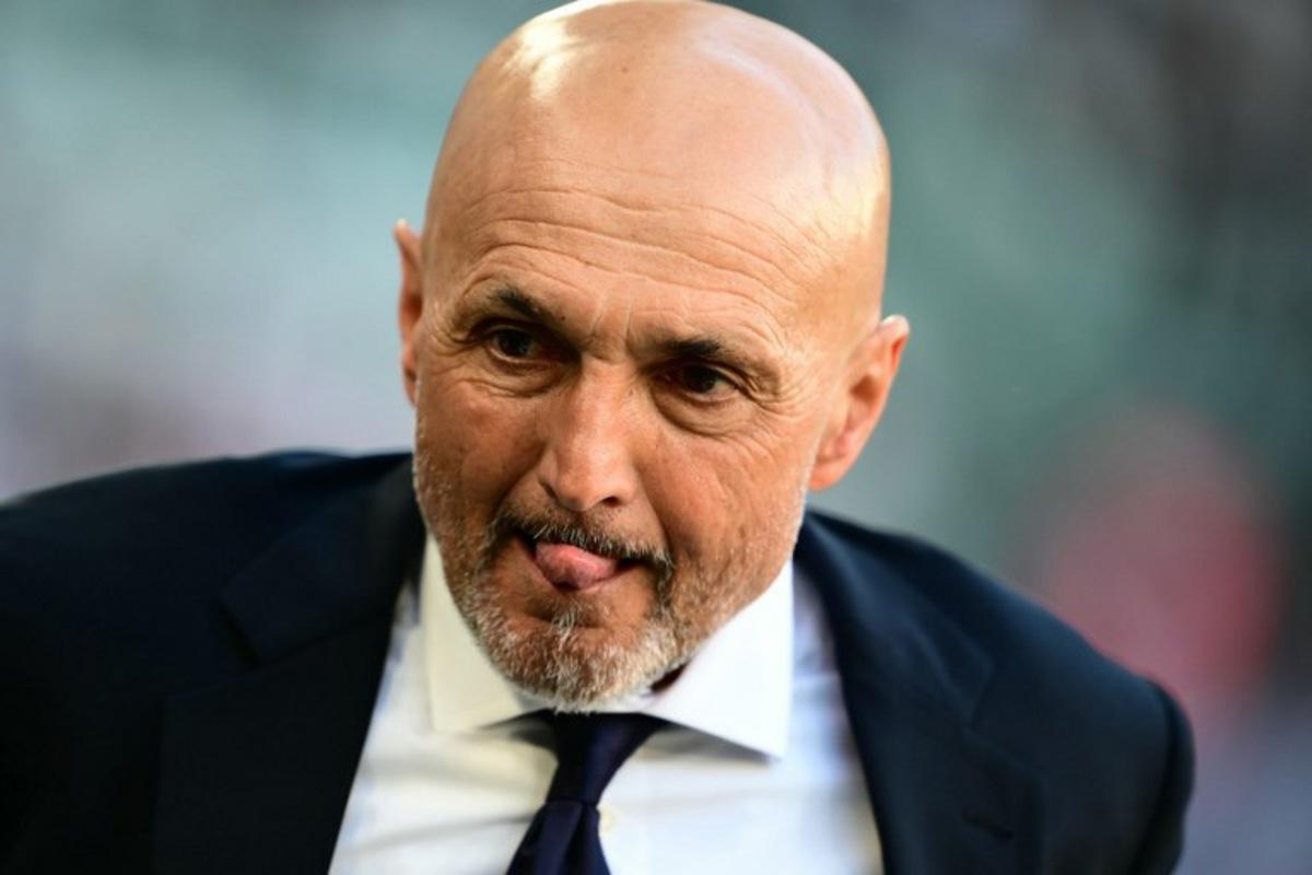 Juventus' Italian coach Luciano Spalletti is pictured before the Italian Serie A football match between Juventus and Genoa at the Allianz stadium in Turin, on April 6, 2026. Marco BERTORELLO / AFP