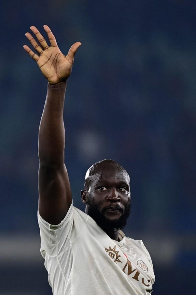 Napoli's Belgian forward #9 Romelu Lukaku celebrates after scoring his team second goal during the Italian Serie A football match between Hellas Verona and Napoli at the Bentegodi Stadium in Verona, northern Italy, on February 28, 2026. Piero CRUCIATTI / AFP