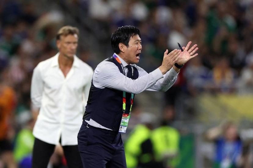 Japan's head coach Hajime Moriyasu reacts from the sidelines during the 2026 World Cup Group F football match between Tunisia and Japan at the Monterrey Stadium in Guadalupe, Mexico, on June 20, 2026. Julio Cesar AGUILAR / AFP