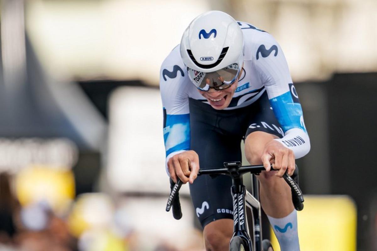 Spain's Ivan Romeo Abad (Movistar) competes in the prologue of the Tour of Romandie UCI cycling World tour, a 3.4 km time trial from Saint-Imier to Saint-Imier, on April 29, 2025. Fabrice COFFRINI / AFP