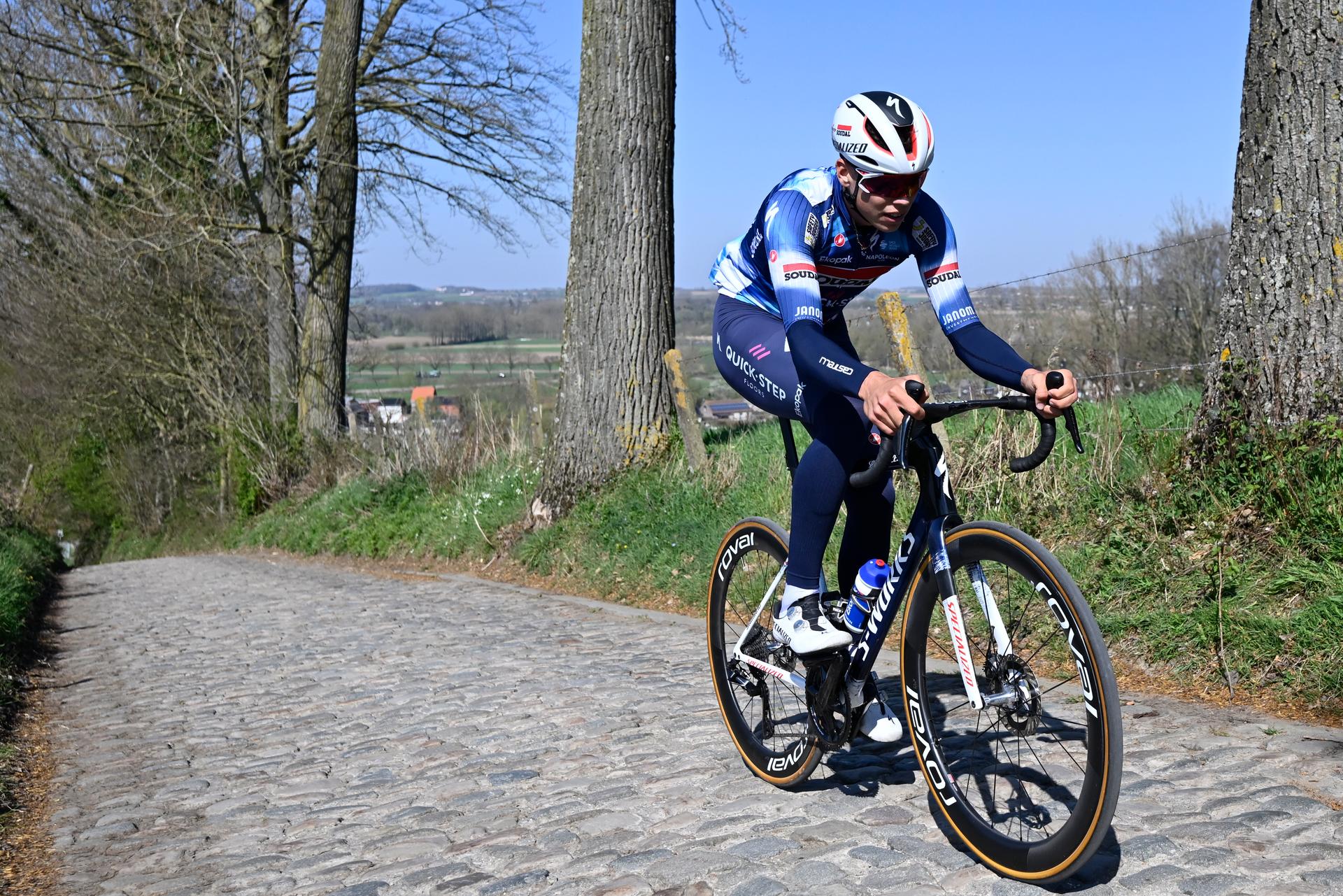 French Paul Magnier of Soudal Quick-Step pictured during a track reconaissance ahead of the Ronde van Vlaanderen/ Tour des Flandres/ Tour of Flanders cycling race, Thursday 03 April 2025. The 109th edition of the cycling race will take place on Sunday 06 April. BELGA PHOTO DIRK WAEM