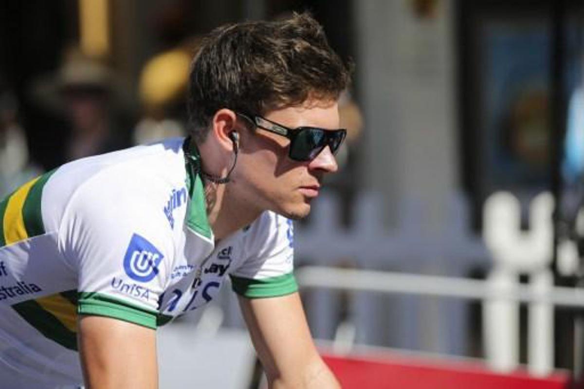 Alex Edmondson of Australia waits for the start of stage three of the 2015 Tour Down Under cycling competition in Adelaide on January 22, 2015. The Tour Down Under is being held between January 18 to 25. AFP PHOTO / MARK GUNTER -- IMAGE RESTRICTED TO EDITORIAL USE - STRICTLY NO COMMERCIAL USE -- IMAGE RESTRICTED TO EDITORIAL USE - STRICTLY NO COMMERCIAL USE